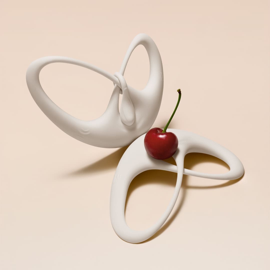 osuga papillon wearable breast stimulation nipple vibrator with three different sensation - tapping, vibrating and clapping